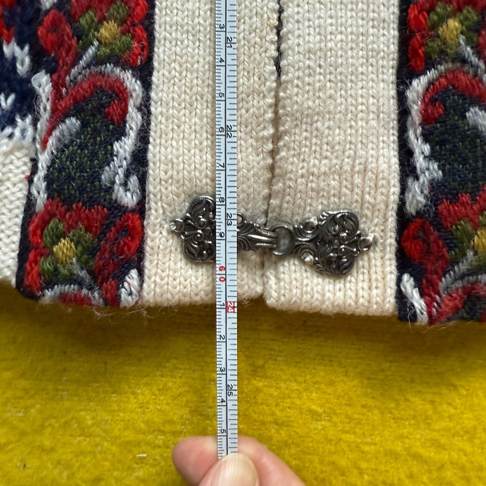 Dale of Norway Wool Cardigan Sweater sz 40 - Picture 6 of 8